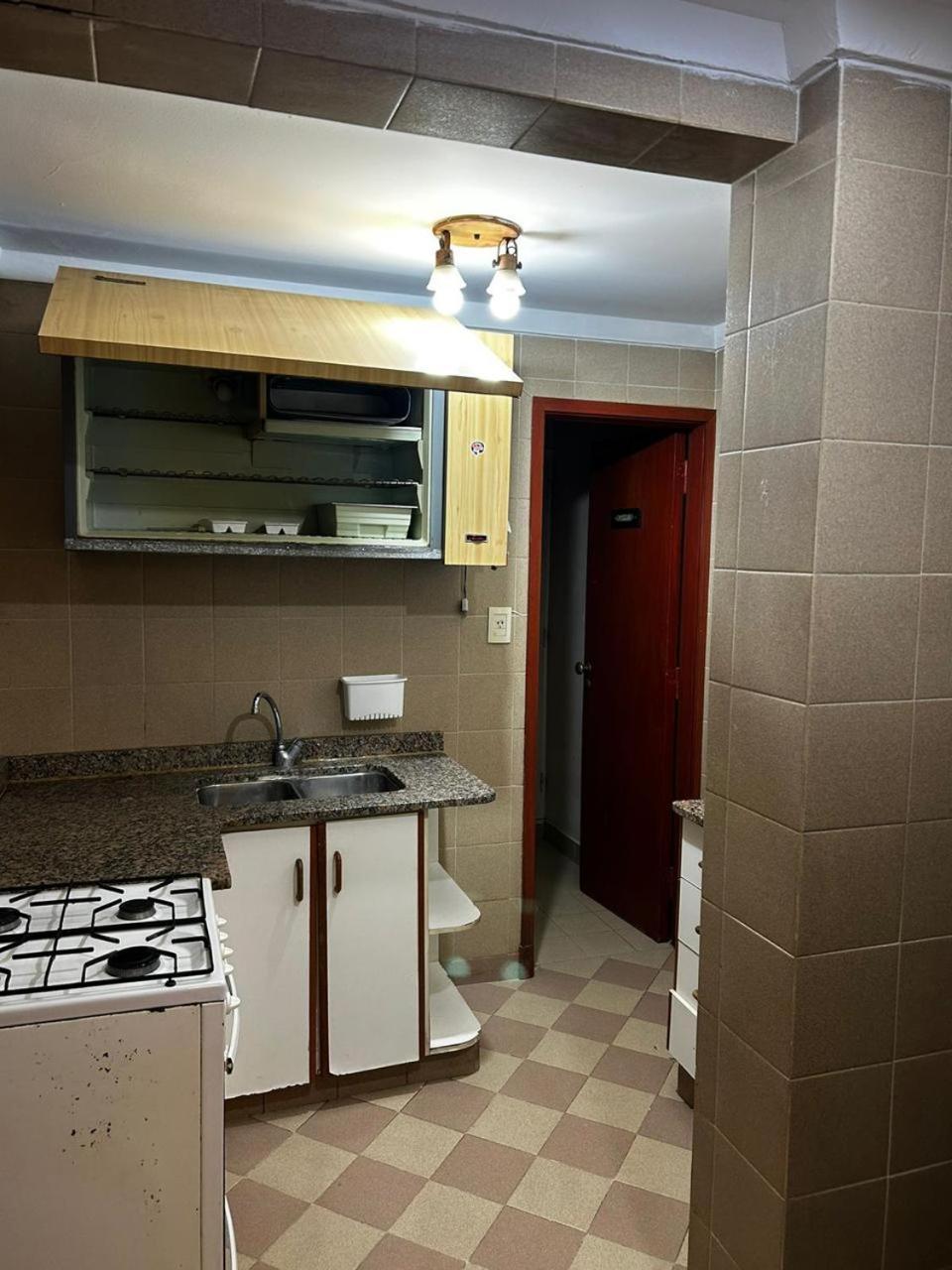 Depto Luminoso Con Terraza Y Cochera En El Centro Apartamento Mar del Plata